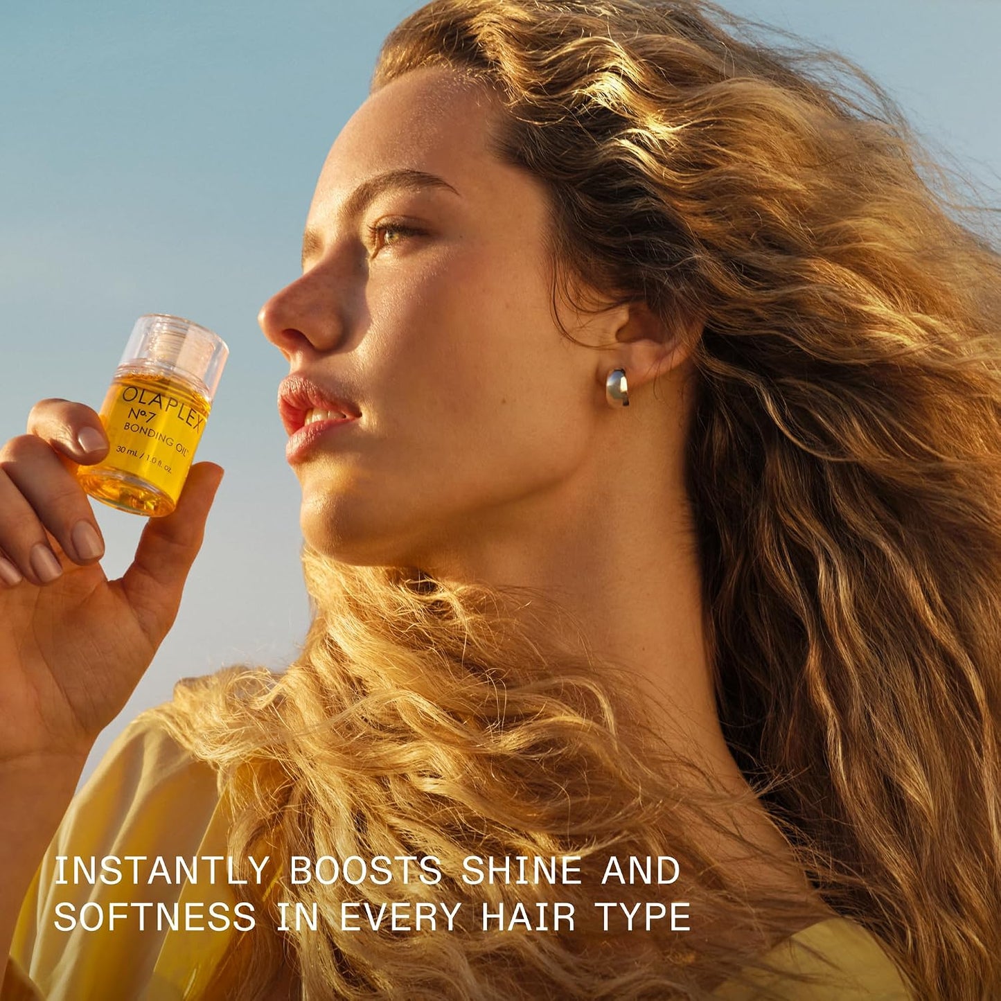 OLAPLEX N°.7 Bonding Hair Oil – High Shine & Heat Protection