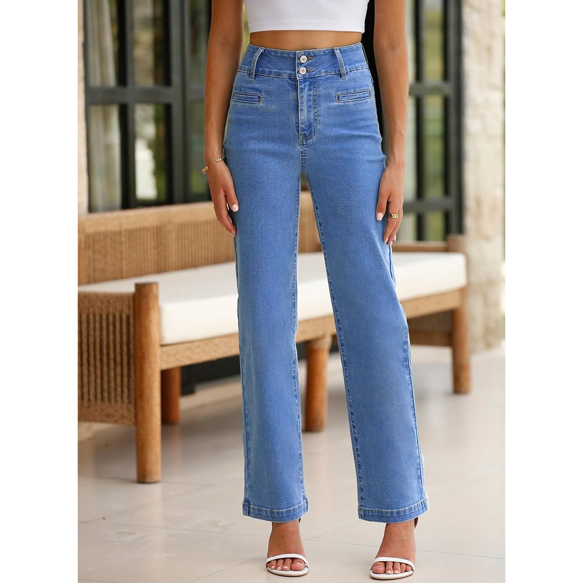 Women’s High-Waisted Straight-Leg Stretch Jeans